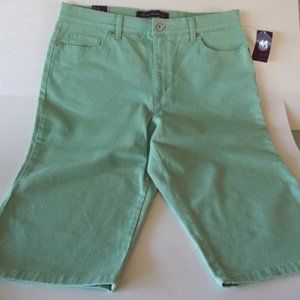 Gloria Vanderbilt Amanda Classic Fit Skimmer Capri Shorts Green Sz 14 NWT